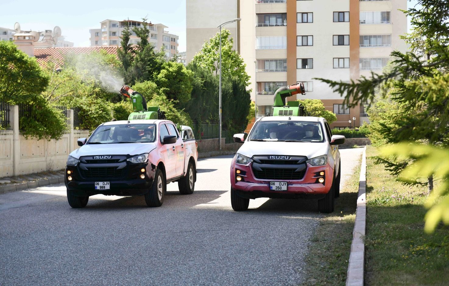 ABB’NİN İLAÇLAMA MESAİSİ SÜRÜYOR