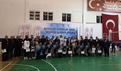 Voleybol Turnuvasında Şampiyon Belli Oldu