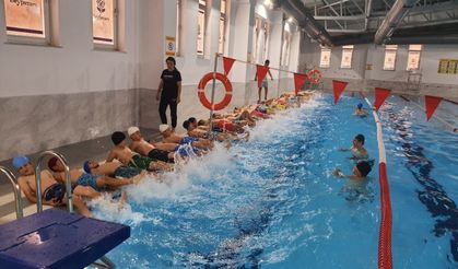 Beypazarı’nda Yüzme Kurslarına Yoğun İlgi