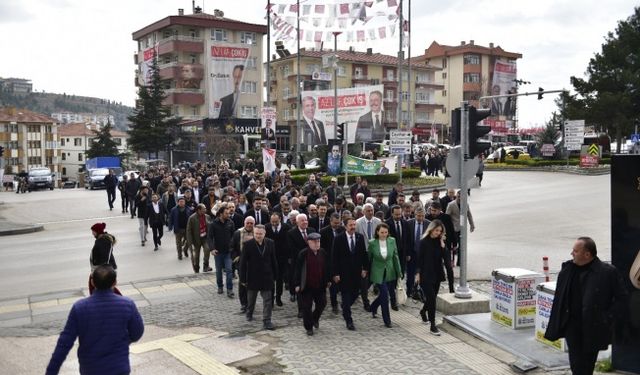 Beypazarı Dr. Özer Kasap’ı Bağrına Bastı