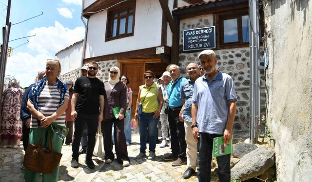 BAŞKENTLİLER ANKARA’YI ÜCRETSİZ “KENT GEZİLERİ” İLE KEŞFEDİYOR